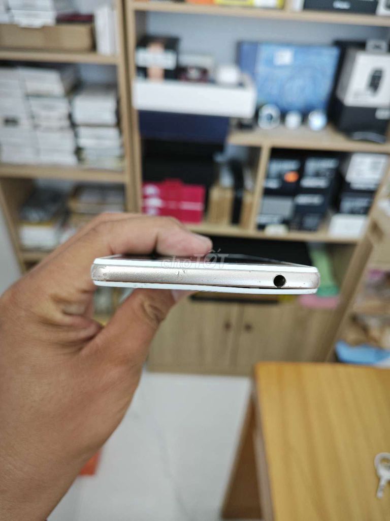 Oppo Neo 7/7s 16GB trắng giá 300k. Mua bán Điện thoại tại Quận 7 Tp Hồ Chí Minh được đăng bởi trường thịnh hình 2
