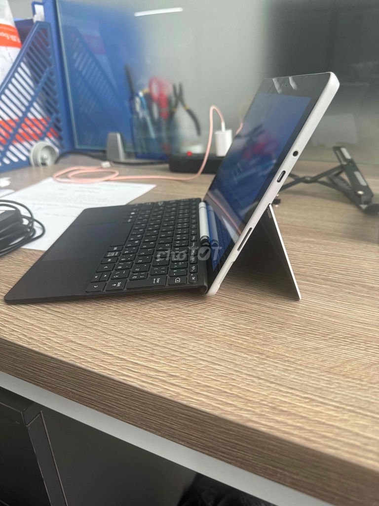 Microsoft Surface Go 1 4GB/64GB Bạc. Mua bán Máy tính bảng tại Quận Bình Thạnh Tp Hồ Chí Minh được đăng bởi Phạm Nguyên hình 1