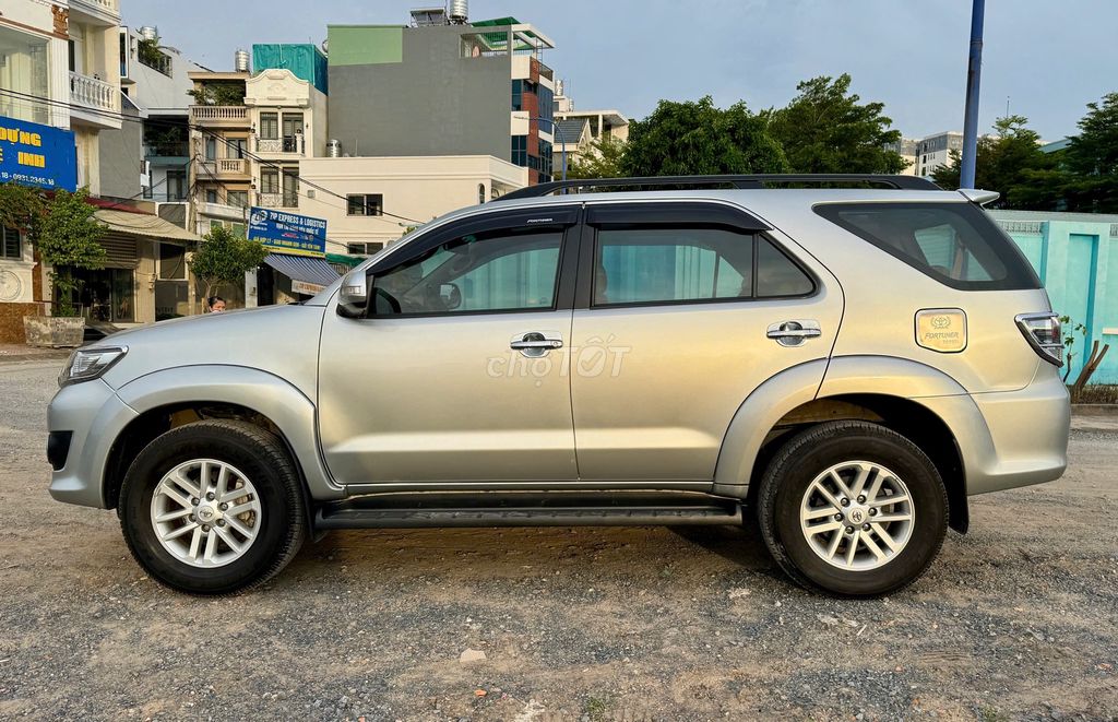 Fortuner xăng tự động 2013 mới 56.000km  siêu đẹp. Mua bán Ô tô tại Quận Gò Vấp Tp Hồ Chí Minh được đăng bởi Phan Trung Quân hình 3