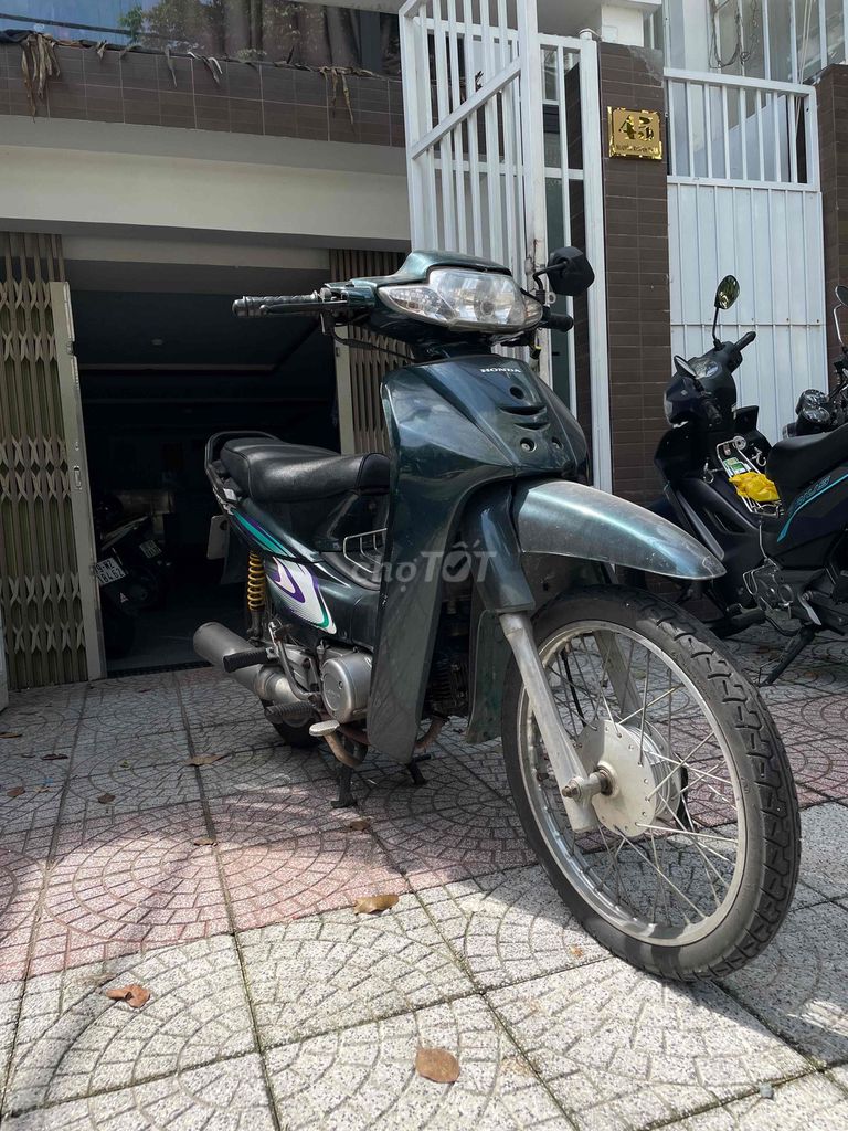 Wave 110 - đổ xăng vào chạy, giấy tờ đầy đủ. Mua bán Xe máy tại Quận Hải Châu Đà Nẵng được đăng bởi Trần Quang Thoại hình 4