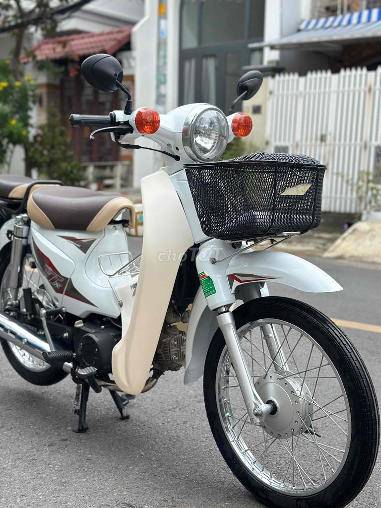 Xe 50cc đời mới xe lướt ngay chủ công chứng. Mua bán Xe máy tại Quận 7 Tp Hồ Chí Minh được đăng bởi Chuyên bán xe đẹp zin keng 9 chủ hình 8