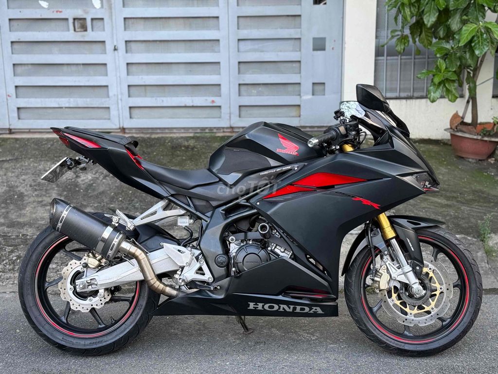 Honda cbr250rr 2018 zin keng, bstp chính chủ. Mua bán Xe máy tại Quận 6 Tp Hồ Chí Minh được đăng bởi TanNguyenStore  hình 2