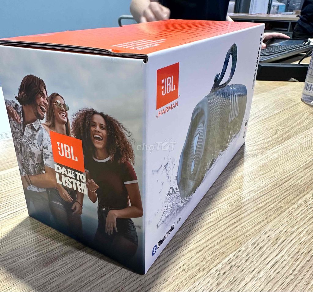 Loa Bluetooth JBL Charge 6 Mới. Mua bán Tivi, Âm thanh tại Quận Cầu Giấy Hà Nội được đăng bởi Le Anh hình 1