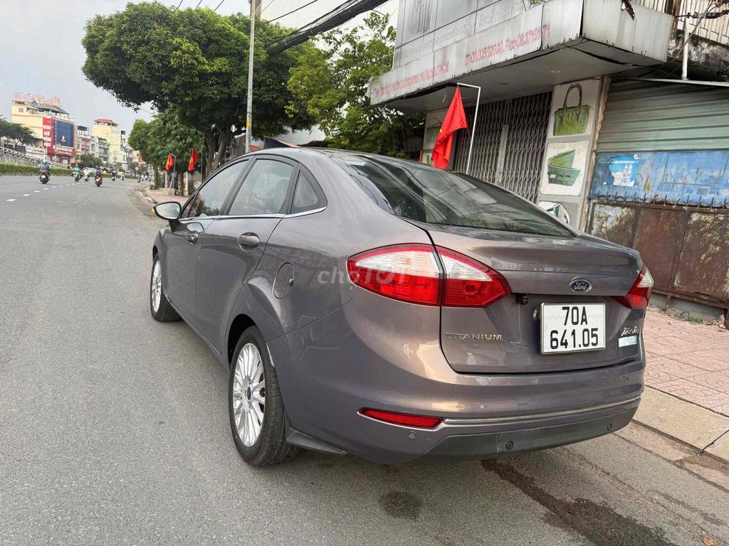 Ford Focus 2017 Коричневый АКПП