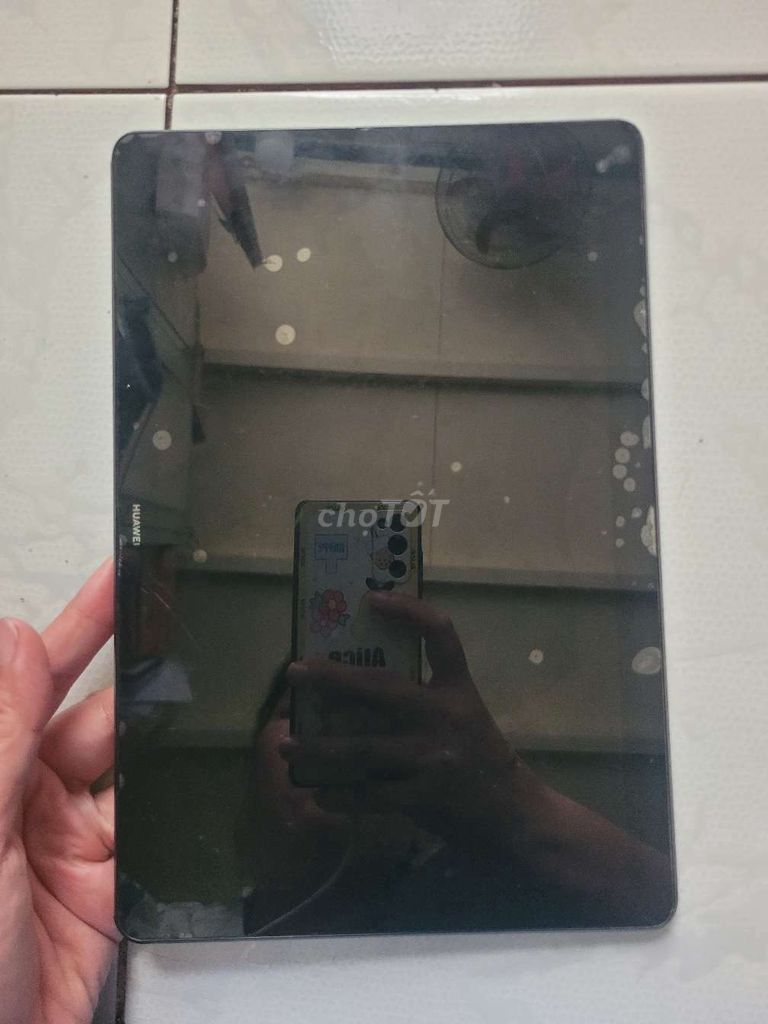 Huawei Máy tính bảng Đen Hỏng. Mua bán Máy tính bảng tại Quận 8 Tp Hồ Chí Minh được đăng bởi phạm ngọc duyên hình 1