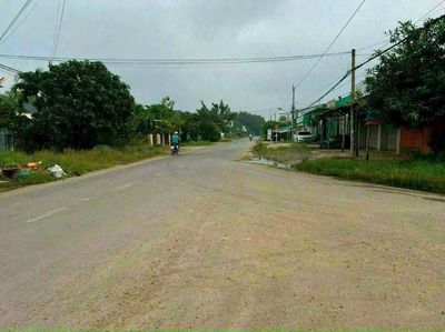 Đất hẻm thượng châu thanh. Chỉ 108 triệu 1 mét. Mua bán đất tại Huyện Hòa Thành Tây Ninh được đăng bởi Nhà Đất Lê Nam