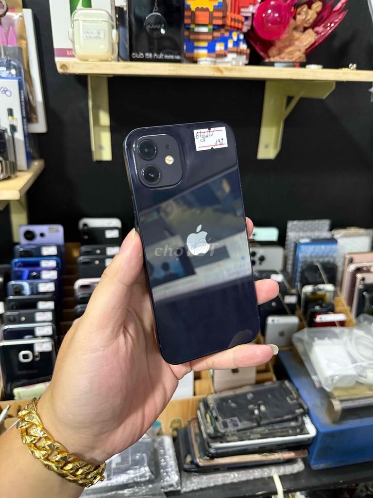Apple iPhone 12 64GB Midnight. Mua bán Điện thoại tại Quận Bình Thạnh Tp Hồ Chí Minh được đăng bởi SyTuan hình 1