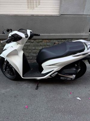 Honda SH 125i CBS Trắng 11000 km