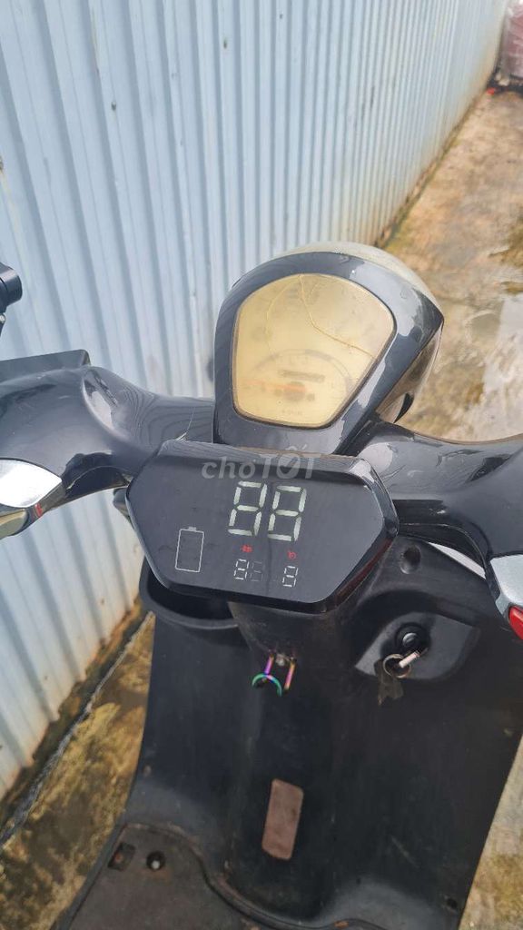 Xe điện bình yếu như ảnh phố bmt. Mua bán Xe điện tại Thành phố Buôn Ma Thuột Đắk Lắk được đăng bởi Lê Lâm Máy Tính Laptop Cũ BMT hình 3