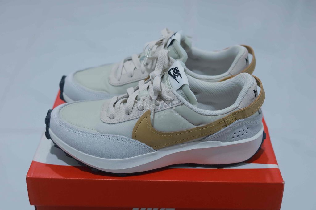 Giày thể thao Nike WMNS Waffle Debut Ess Nữ Kem 38. Mua bán Giày dép tại Quận Phú Nhuận Tp Hồ Chí Minh được đăng bởi Lê Minh Đức hình 1