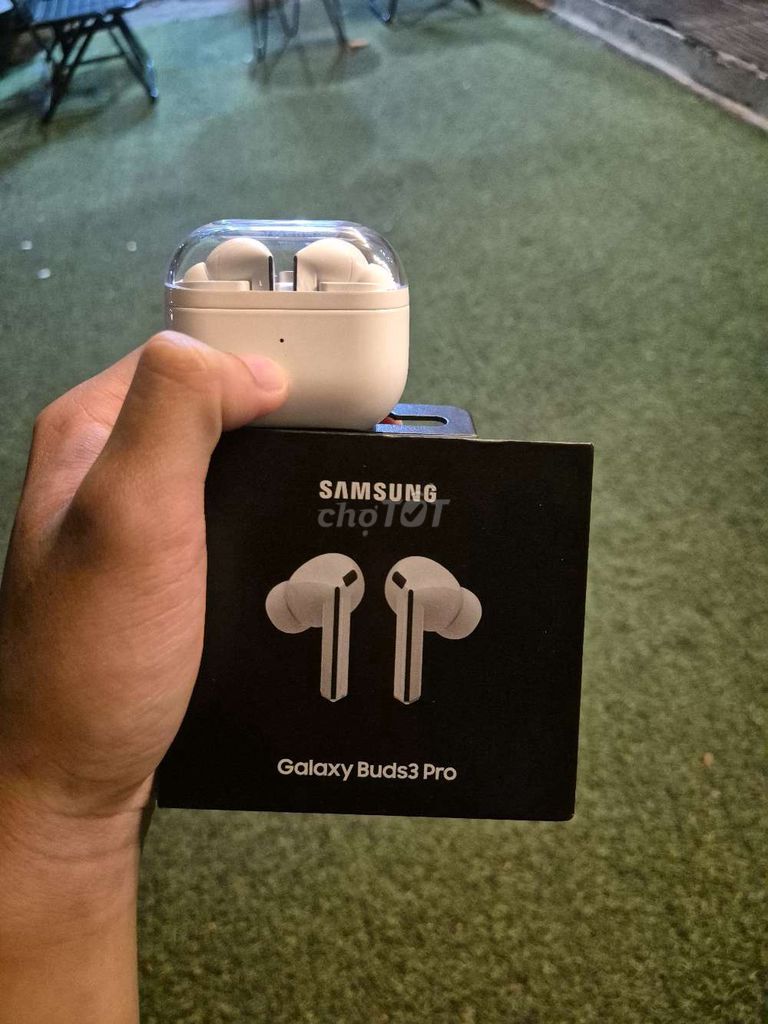 Tai nghe Samsung Galaxy Buds3 Pro Trắng. Mua bán Tivi, Âm thanh tại Quận 11 Tp Hồ Chí Minh được đăng bởi Review Tiktoker hình 1