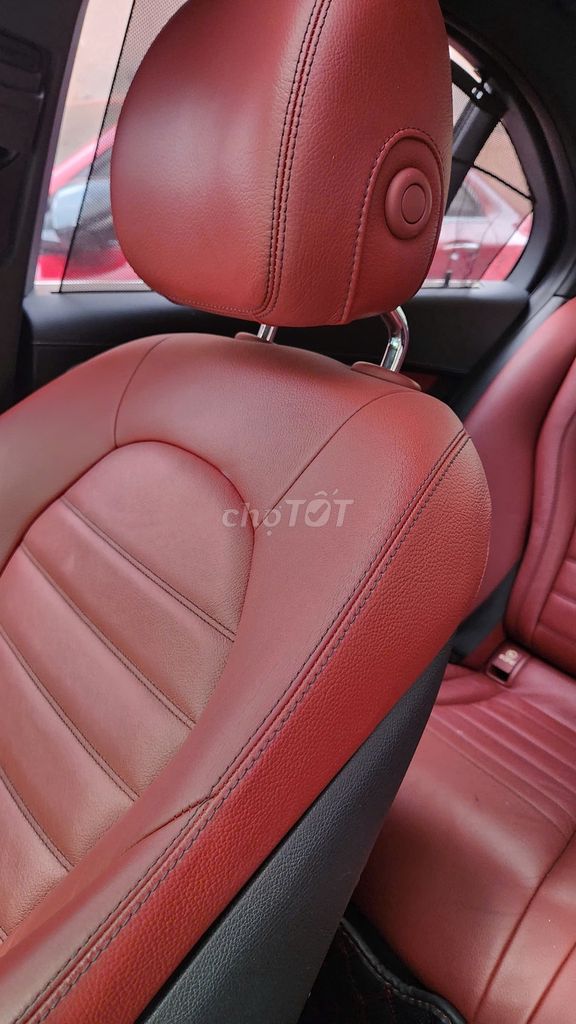 C300 AMG 2016 Đen nội thất đỏ siêu hiếm. Mua bán Ô tô tại Quận 7 Tp Hồ Chí Minh được đăng bởi tuấn anh hình 15