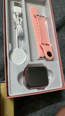 Đồng hồ thông minh Hồng. Mua bán Thiết bị đeo thông minh tại Quận Thanh Xuân Hà Nội được đăng bởi  LÊ ANH TÚ