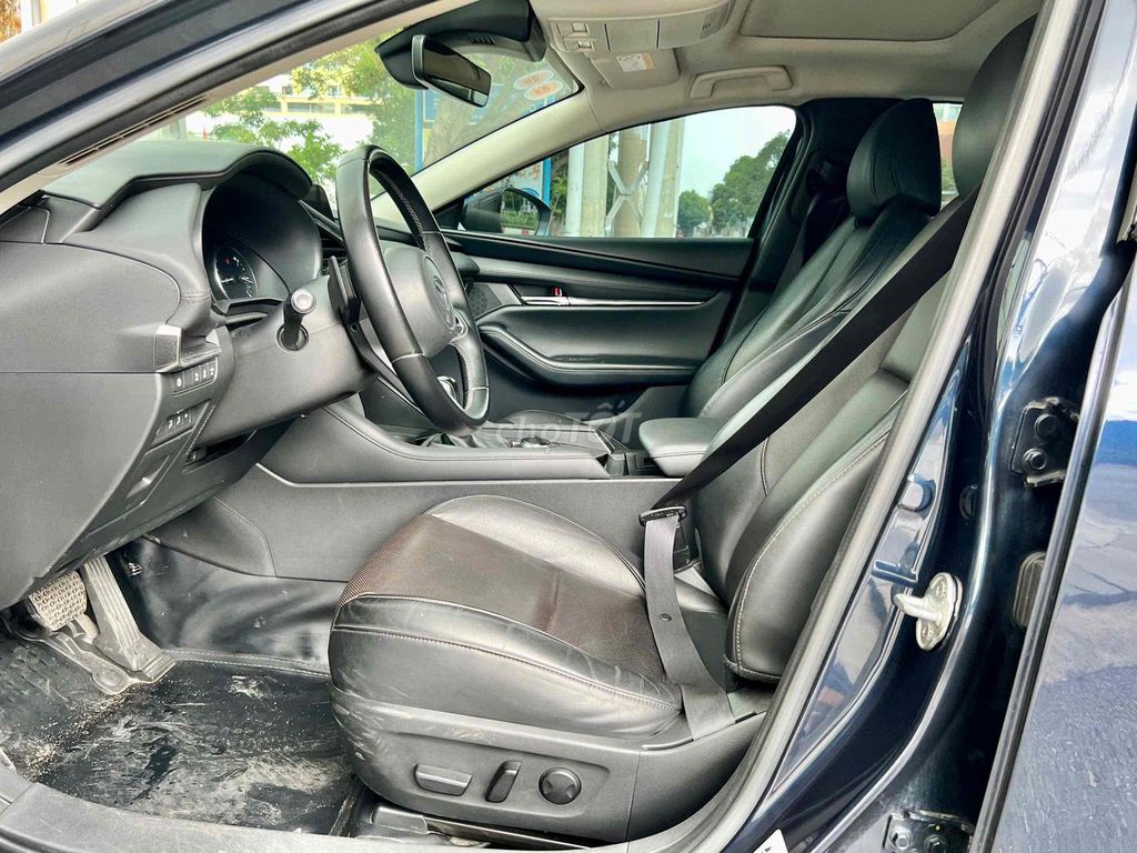 Mazda 3 2022 1.5L Premium - 61457 km. Mua bán Ô tô tại Quận 12 Tp Hồ Chí Minh được đăng bởi Phong hình 4
