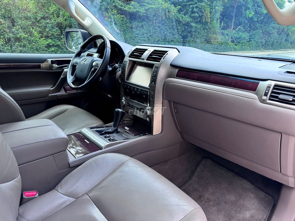 Lexus GX 460 Model 2016 - 68000 km. Mua bán Ô tô tại Quận Gò Vấp Tp Hồ Chí Minh được đăng bởi Sĩ Minh hình 10