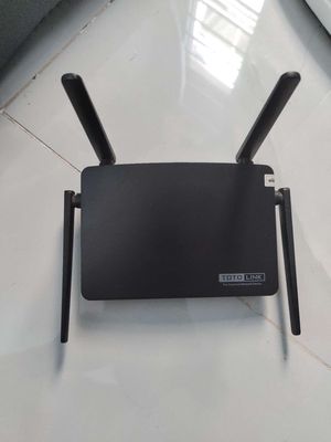Bán lại router wifi totolink A720R 5ghz