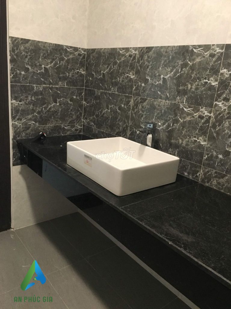 Аренда · 4 комн. · 100 м² · Quận Hải Châu, ул. Đường Lê Thanh Nghị