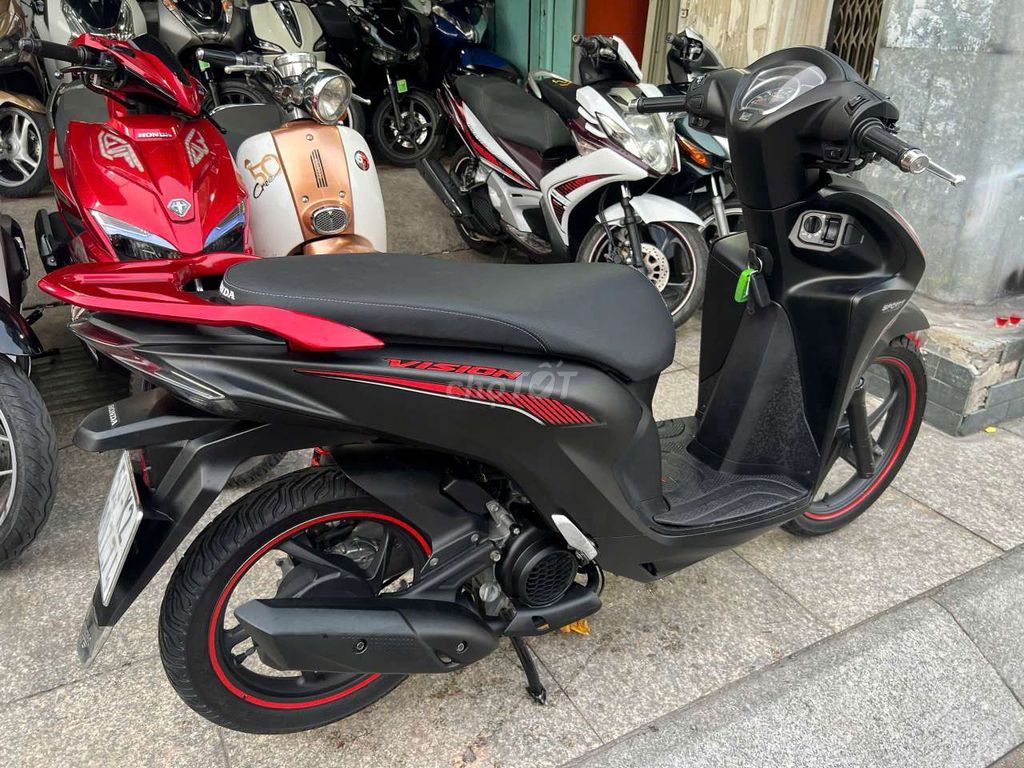 Vision Bản cao cấp 2022 mới 90% Bstp chính chủ. Mua bán Xe máy tại Quận Tân Phú Tp Hồ Chí Minh được đăng bởi Tuanduy hình 2