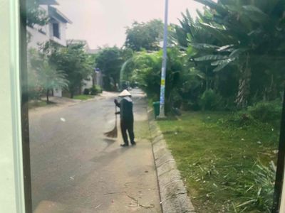 TUYỂN TẠP VỤ, NHÂN VIÊN CÂY XANH (đi làm ngay). Việc làm tại Quận Bình Tân Tp Hồ Chí Minh được đăng bởi CÔNG TY TNHH PHƯỢNG HOÀNG MEKONG hình 1