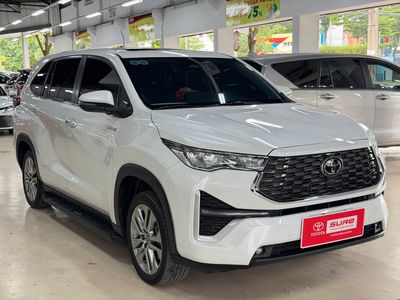 7 Chỗ. Xăng lai Điện - INNOVA CROSS HYBRID 2024