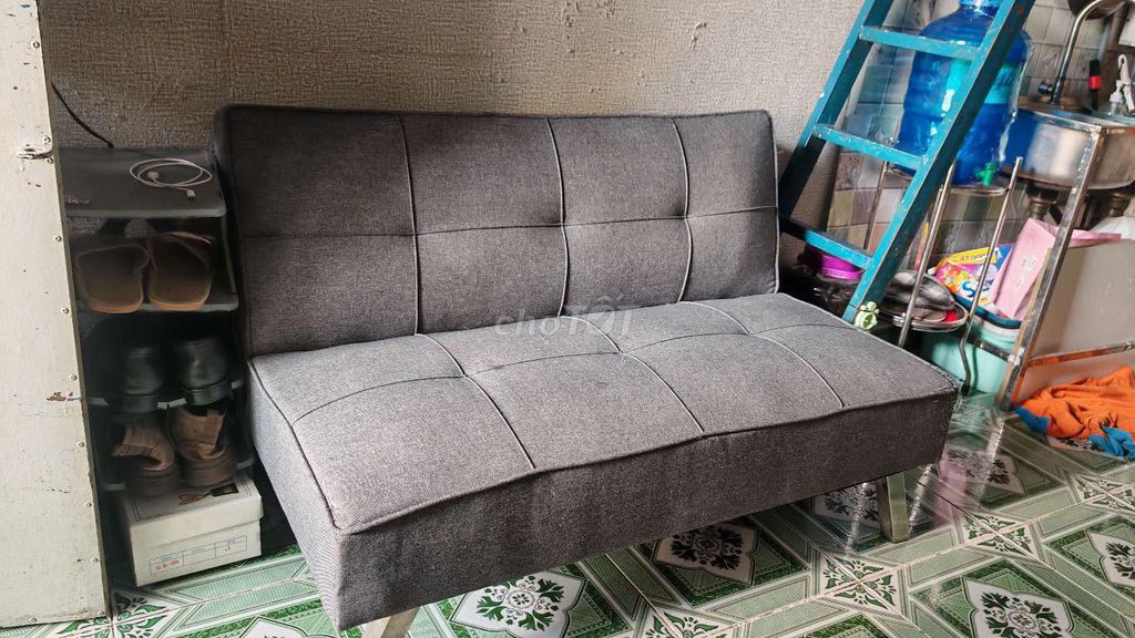 Ghế nệm đa năng Xám Điều chỉnh tư thế. Mua bán Bàn ghế tại Thành phố Thủ Đức Tp Hồ Chí Minh được đăng bởi Đặng Đoàn Lực hình 1