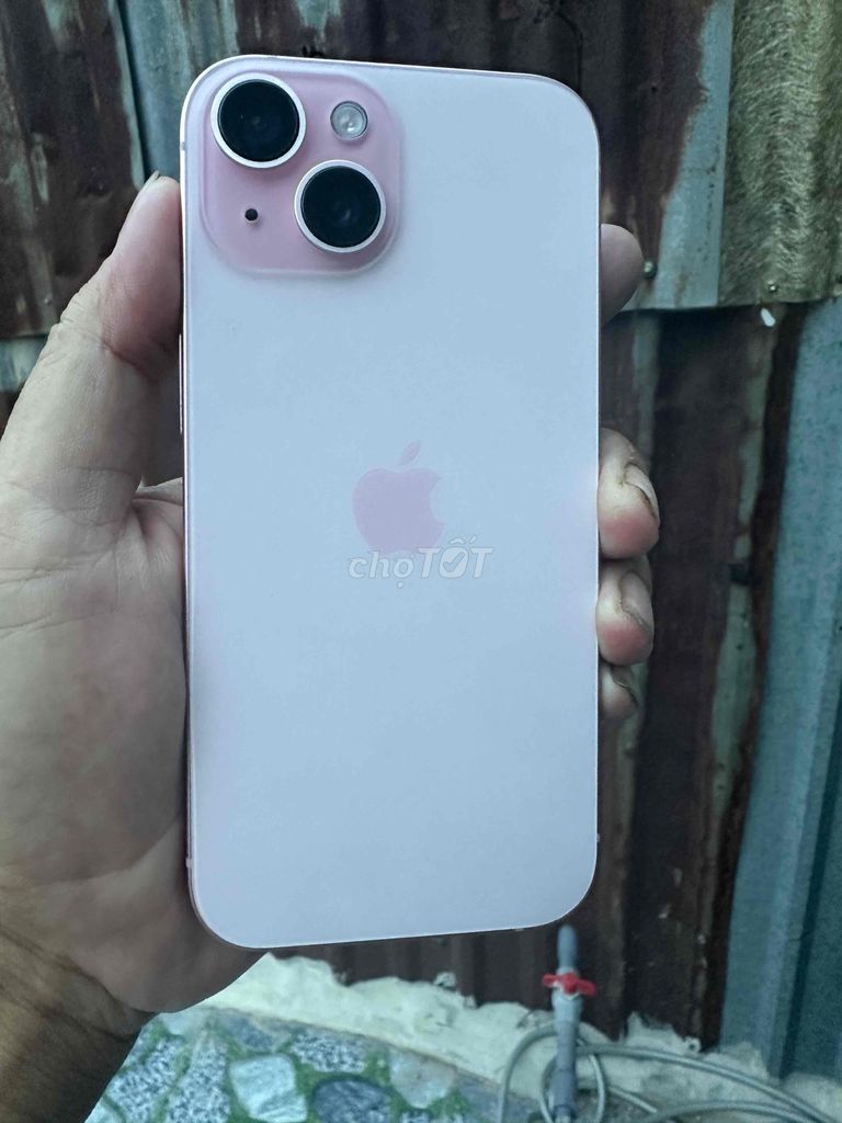 iPhone 15 128GB Hồng Đã dùng. Mua bán Điện thoại tại Huyện Bàu Bàng Bình Dương được đăng bởi lâm hoàng hình 1