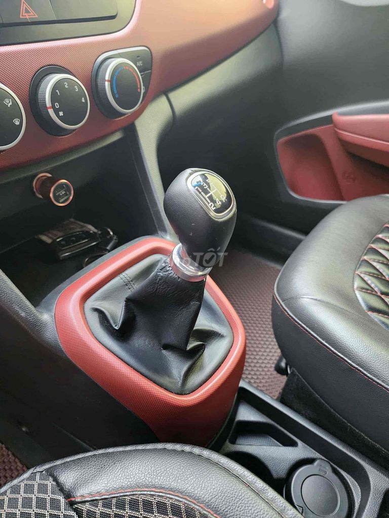 Hyundai Grand i10 2021 1.2 MT - 70000 km. Mua bán Ô tô tại Thị xã Thái Hòa Nghệ An được đăng bởi Khải  hình 5