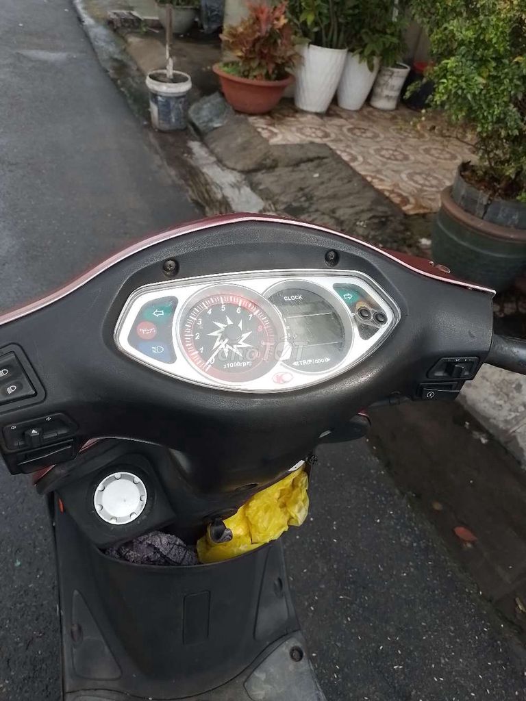 Xe Tay ga Kymco Jockey  125. Mua bán Xe máy tại Quận 5 Tp Hồ Chí Minh được đăng bởi Trung Quốc Thành hình 2