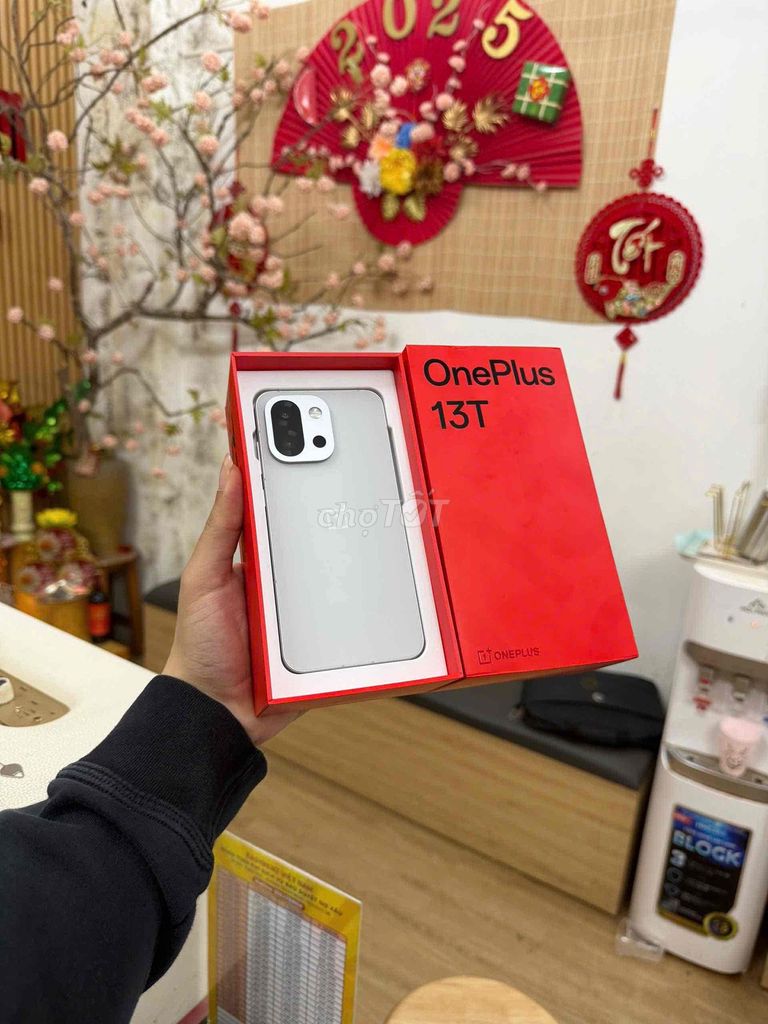 OnePlus 13T 256GB Bạc Like New. Mua bán Điện thoại tại Quận Đống Đa Hà Nội được đăng bởi KT Hà Nội Mobile hình 1