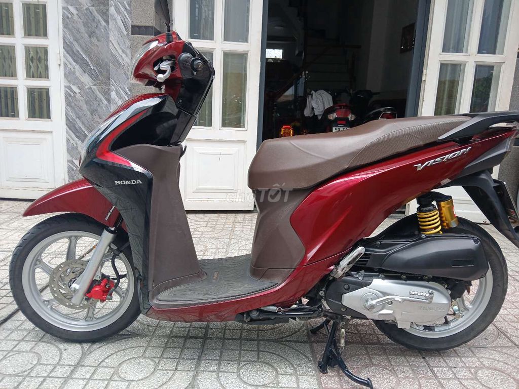 Honda Vision 2016, блатной номер, документы на владельца
