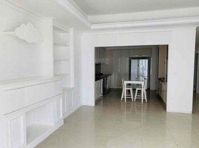 Bán Gấp - Chủ kẹt tiền, 9.8 tỷ, thuế ai nấy đóng, 3pn 135m2 Imperia