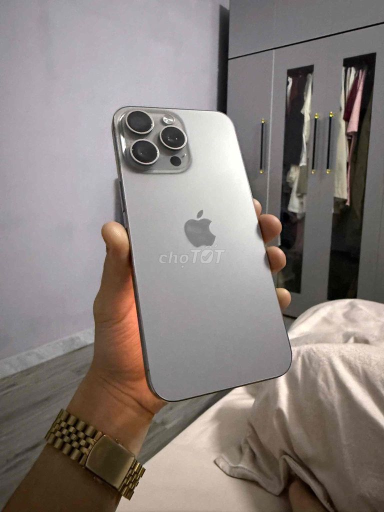 15 Pro Max TiTan 256gb Vn/A Đẹp Ken Fullzin. Mua bán Điện thoại tại Quận Cẩm Lệ Đà Nẵng được đăng bởi Trung Hùynh hình 1