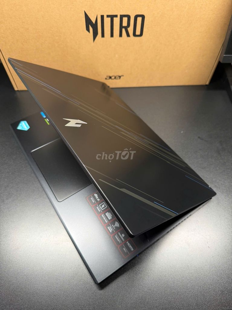 Acer Nitro V ANV15-51  i5-13420H-16G/512G/RTX4050 . Mua bán Laptop tại Quận 12 Tp Hồ Chí Minh được đăng bởi Quỳnh Bích hình 1