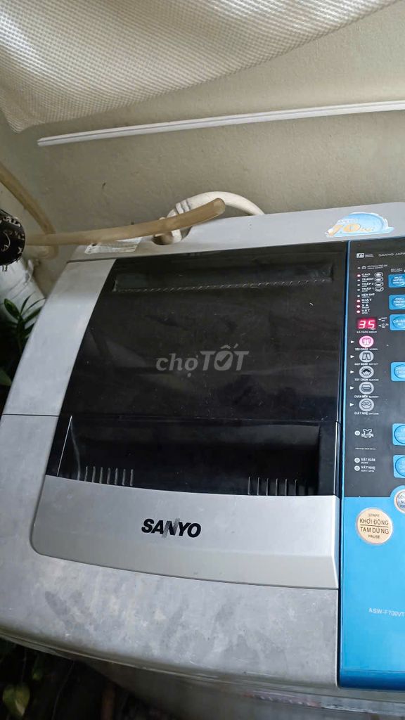 Máy giặt Sanyo 7kg nguyên bản còn dùng tốt