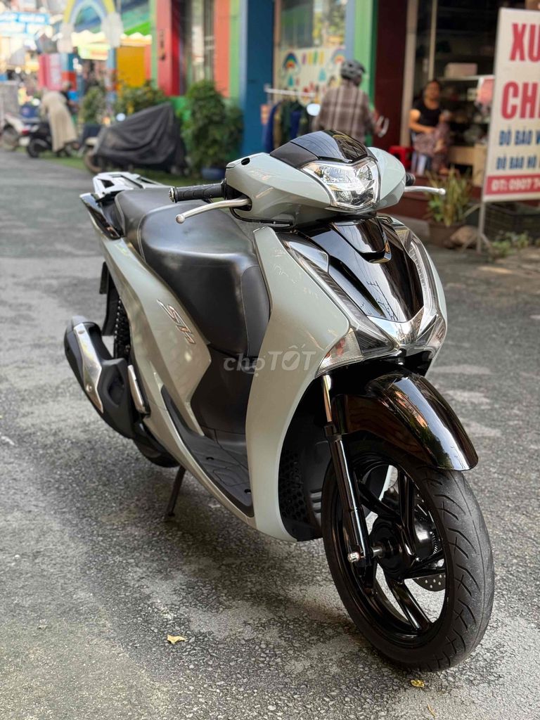 SH125 ABS chính chủ.bán trả góp.trao đổi xe. Mua bán Xe máy tại Thành phố Thuận An Bình Dương được đăng bởi Xe Máy Khánh Dương hình 5