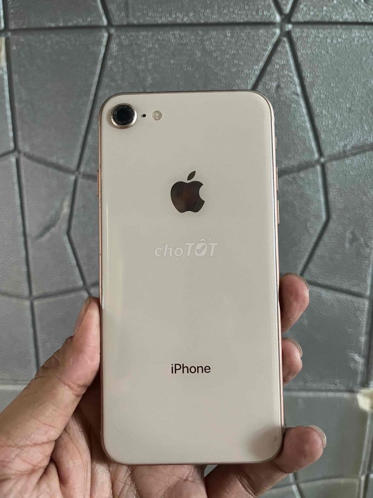 Apple iPhone 8 gold full chức năng. Mua bán Điện thoại tại Quận 8 Tp Hồ Chí Minh được đăng bởi Thiên Ân hình 1