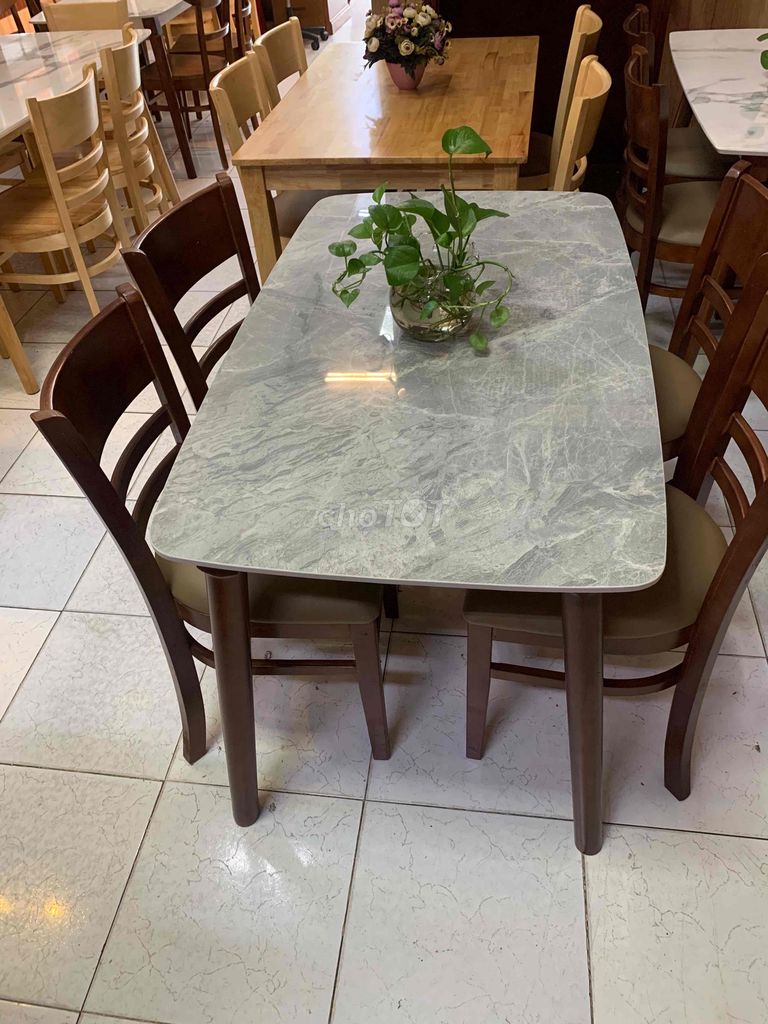 Bàn ăn mặt đá ceramic. Mua bán Bàn ghế tại Quận Tân Bình Tp Hồ Chí Minh được đăng bởi Tuyên hình 1