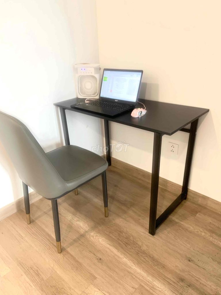Bàn làm việc Chân K và U Đen. Mua bán Đồ dùng văn phòng tại Quận Hà Đông Hà Nội được đăng bởi hoàn  hình 1
