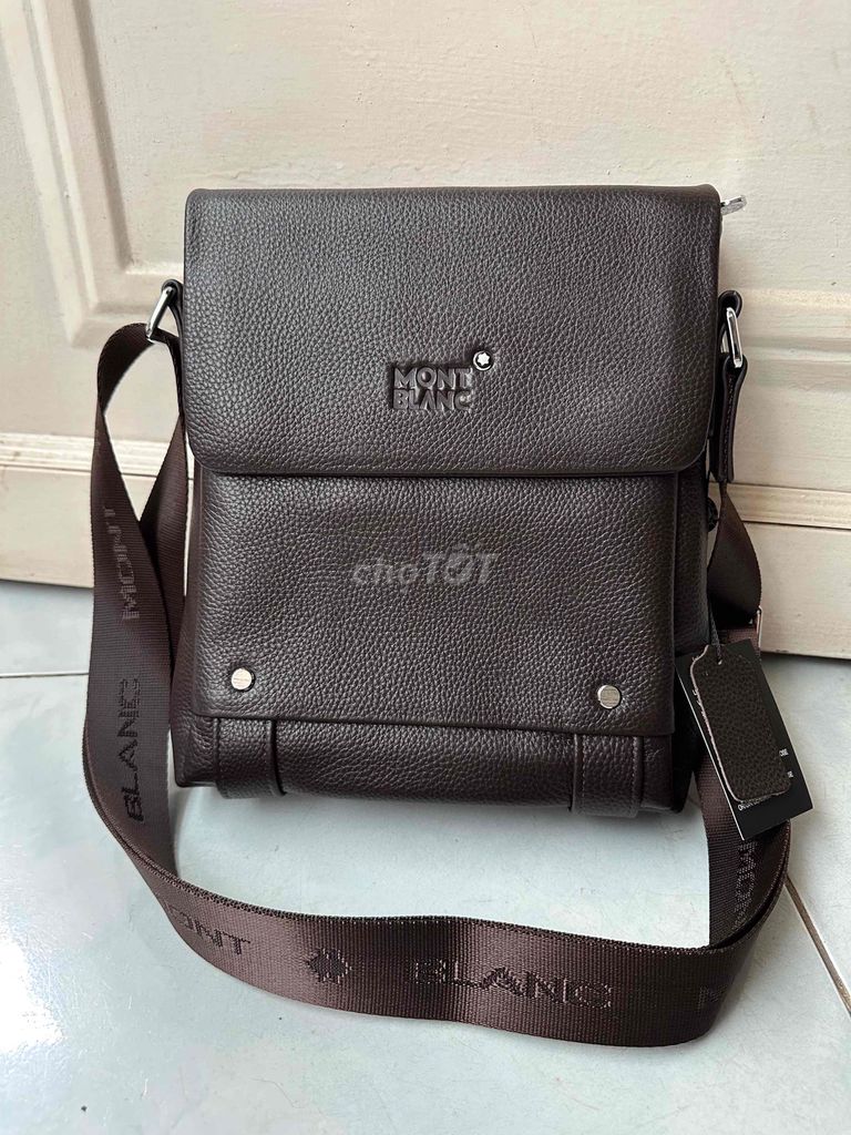 Túi đeo chéo Mont Blanc Da thật Nâu xt auth new. Mua bán Túi xách tại Quận 7 Tp Hồ Chí Minh được đăng bởi Đăng Thị Kiều Hạnh hình 1