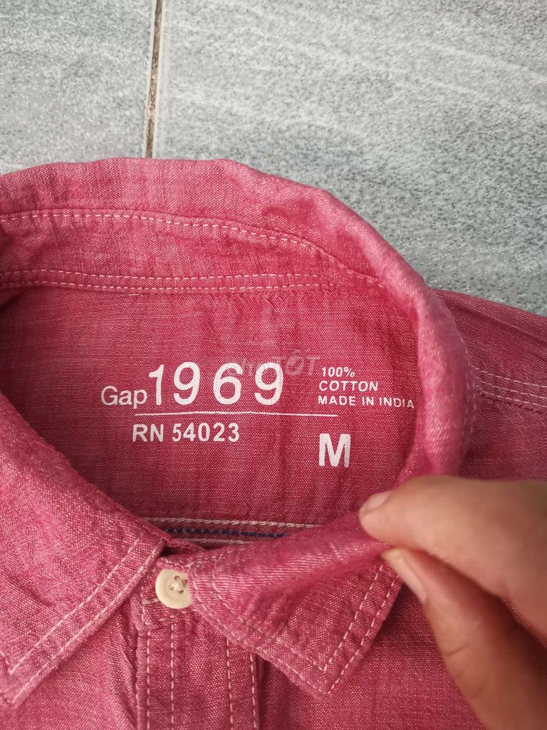 Áo tay dài Gap 1969 U.SCasualMedium Form M. Mua bán Quần áo tại Quận Gò Vấp Tp Hồ Chí Minh được đăng bởi Hàng 2handsgood hình 2