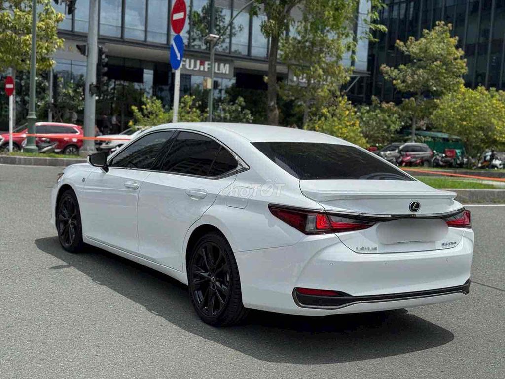 Lexus Es 2022 photo 5