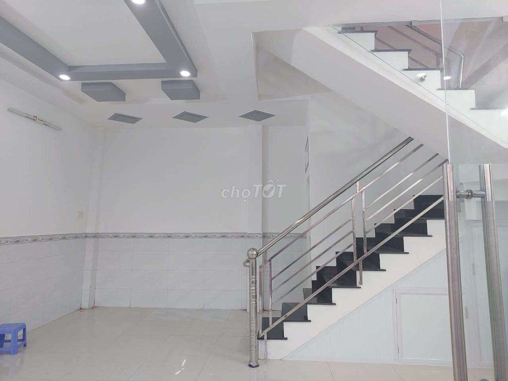 Cần Bán Gấp Nhà Diện Tích 36m2 Đa Phước Bình Chánh Giá 4tỷ300tr