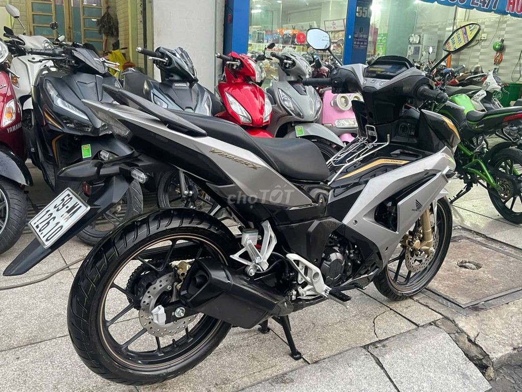 Honda winner v4 ABS 2025 mới 99% Bstp chính chủ. Mua bán Xe máy tại Quận Tân Phú Tp Hồ Chí Minh được đăng bởi Tuanduy hình 6