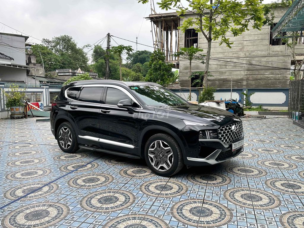 Cần bán santafe 2022 full xăng chính chủ. Mua bán Ô tô tại Huyện Tân Lạc Hòa Bình được đăng bởi Anh Tuấn hình 4