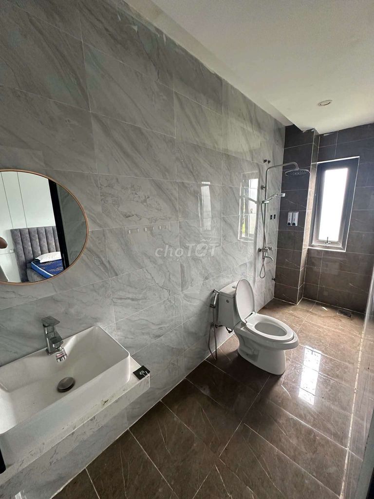 Меблированный трёхэтажный дом на Hòa Minh 19 — фото 6