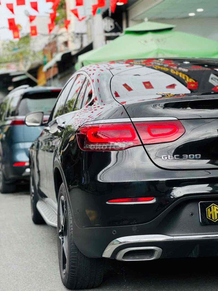 Mercedes Benz GLC 300 4 matic Coupe Model 2023. Mua bán Ô tô tại Quận 8 Tp Hồ Chí Minh được đăng bởi Hồng Phúc hình 15