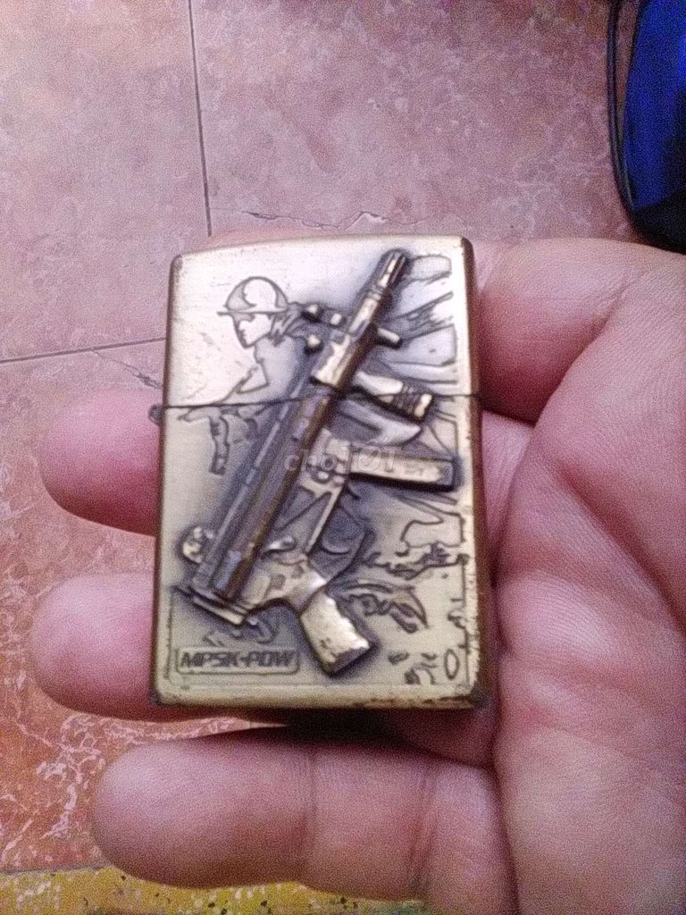 Bật lửa Zippo