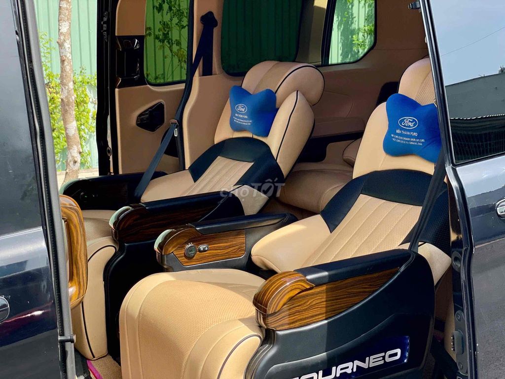 Bán Nhanh Ford Tourneo 2020 lên Limousin cực đẹp. Mua bán Ô tô tại Quận Bình Tân Tp Hồ Chí Minh được đăng bởi SONIC CAR CARE hình 8