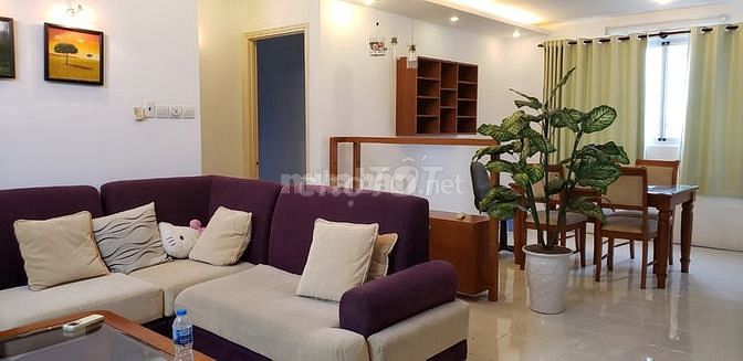 Аренда · 3 комн. · 90 м² · Quận 3, ул. Trường Sa