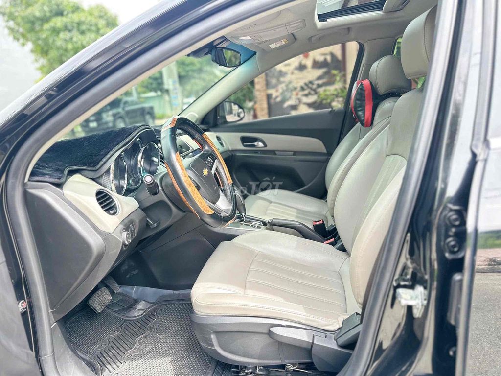Chevrolet Cruze 2015 LTZ 1.8. Mua bán Ô tô tại Thành phố Dĩ An Bình Dương được đăng bởi Diễm Quỳnh hình 6